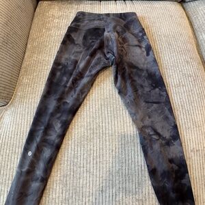 Lululemon leggings size 8